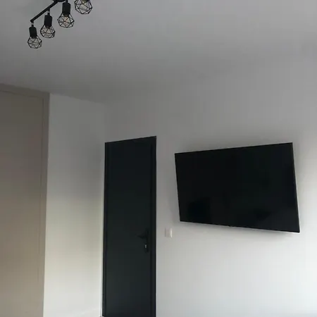 Stylish 2bdr Gramada, Free Parking Apartment